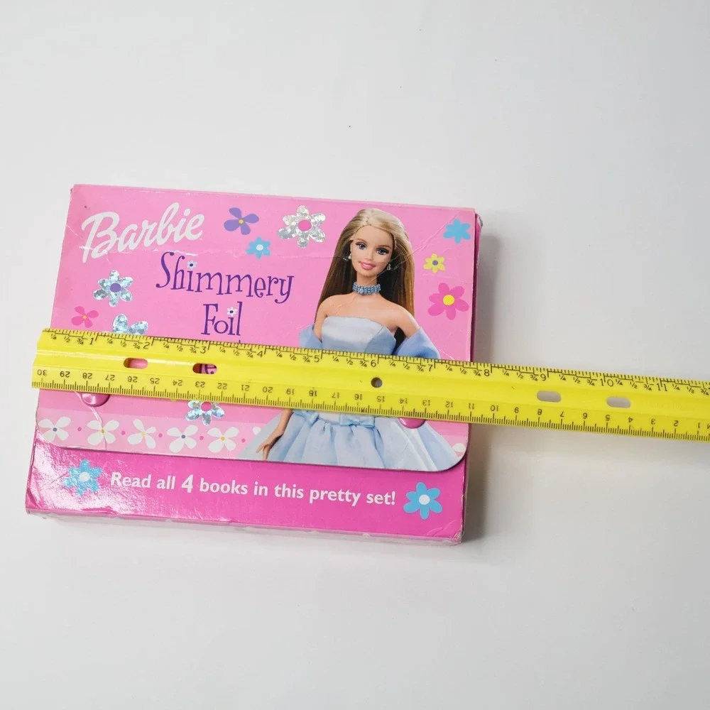 VTG Barbie Shimmery Foil Collection 4 Board Book Set & Carrying Case 2004 Mattel
